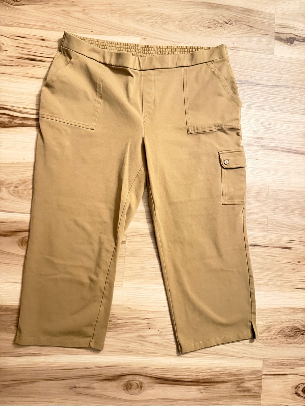 Susan Graver Weekend Premium Stretch Cargo Crop Pants XL Tan Pull On VGUC
